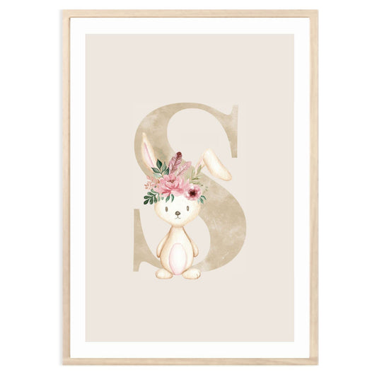 Kinderzimmerposter_Anfangsbuchstabe_beige_Hase_boho_S