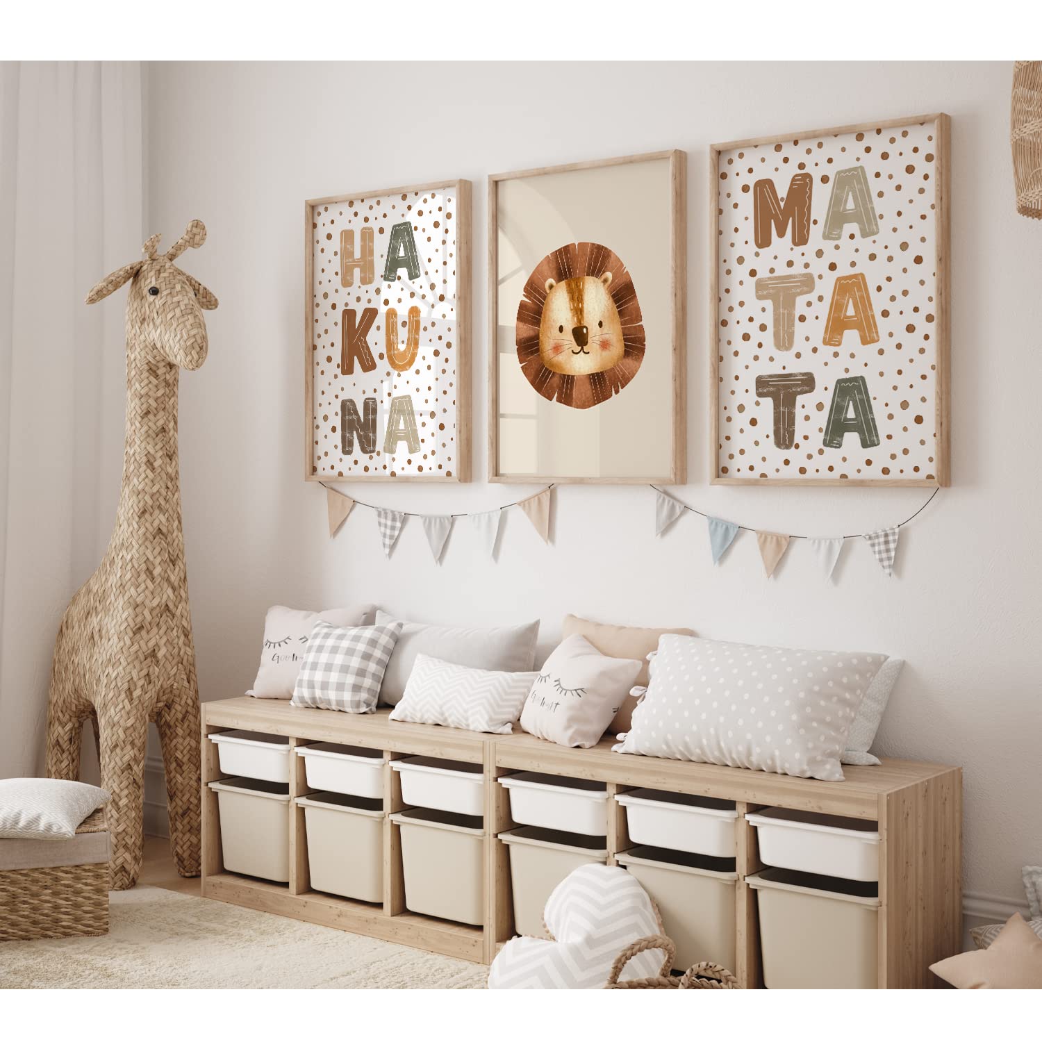 Kinderzimmerposter_Löwe_Hakuna_Matata_beige_A2