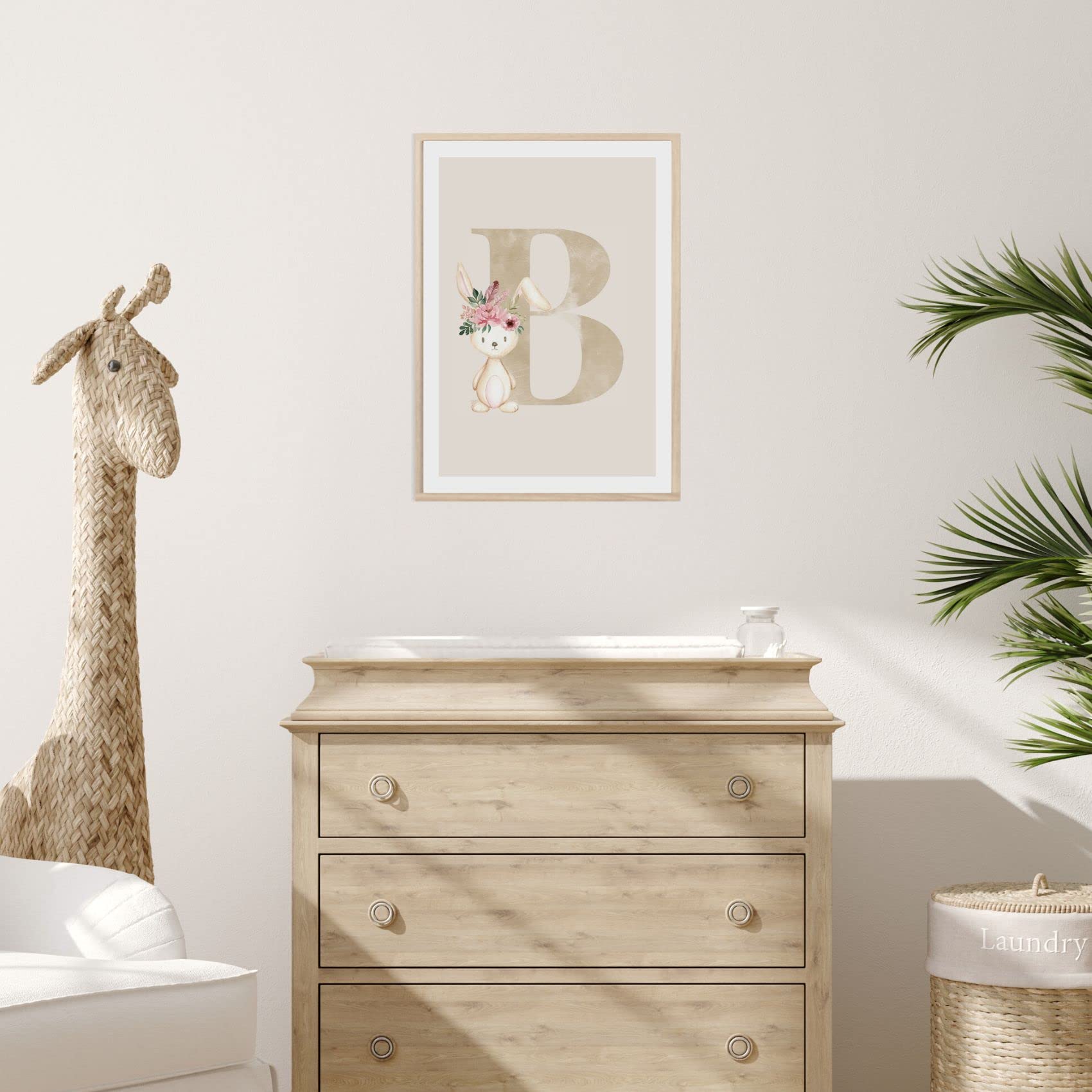 Kinderzimmerposter_Anfangsbuchstabe_beige_Hase_boho_B